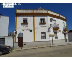Casa y Local en venta en Avda. Alfonso XIII, Trigueros