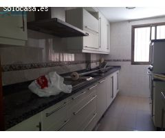 ESTUPENDO PISO EN  URBANIZACION LAS PERLAS  III . POLIGONO GUADALQUIVIR.