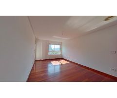 Piso en Venta en Ourense, Orense