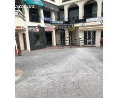Local comercial en Benalmádena zona Puerto Marina
