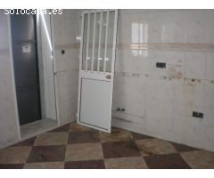 CASA EN ROSAL DE LA FRONTERA