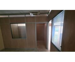 Oficina en venta* en la planta baja de un edificio empresarial
