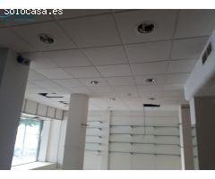 Local comercial de 172 metros en calle Virgen Milagrosa !!!.