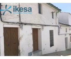 Casa adosada en venta en Calle Erizos, nº7 y 9