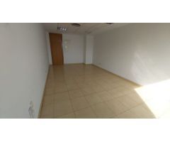 OFIICNA EN VENTA EN NUEVO TORNEO SEVILLA