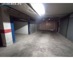 Bajo con 2 habitaciones,1 baño y patio con jardín