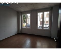 Venta de Piso en calle César Barrios, LEPE