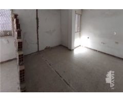 Piso de tres dormitorios