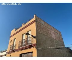 Piso en Las Cabezas de San Juan