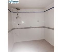 VIVIENDA AMPLIA EN LA PALMA DEL CONDADO