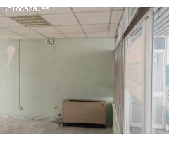 Distintos locales en venta en calle Virgen de los Milagros en El Puerto de Santa Maria