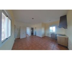 Chalet en zona de Hozanejos