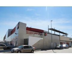 LOCALES EN VENTA EN UTRERA