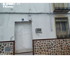Casa independiente con 4 habitaciones en Beas de Segura