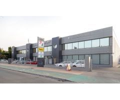 EDIFICIO OFICINAS, LOCALES, CAFETERÍA, GARAJES EN VENTA AVDA JEREZ SEVILLA!!!