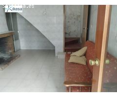 Casa con 6 habitaciones y 2 baños en Santiago de Calatrava