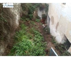 Espaciosa vivienda para reforma en Martos