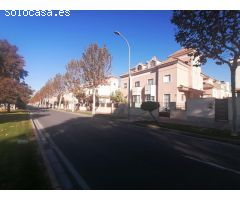 CHALET EN VENTA JUNTO AL FACTORY DE DOS HERMANAS