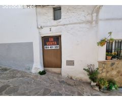 CASA PARA REFORMAR EN UBRIQUE