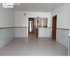 CASA EN VENTA EN PEDRO ABAD !!....