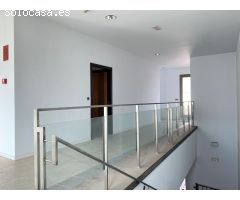 Oficina en Venta en Sanlúcar la Mayor, Sevilla