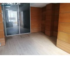 VENTA DE LOCAL COMERCIAL EN CALLE VAQUEROS, PUERTO REAL