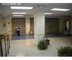 Local comercial muy cerca Plaza Mamelón
