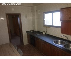 CASA EN LA PERLITA