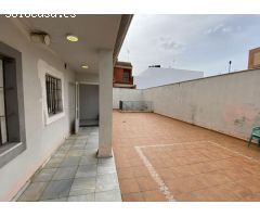 PISO EN ZONA DE PANZACOLA. Periodo de puja hasta 05/04/2023
