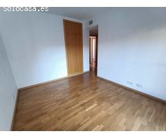 AMPLIA VIVIENDA EN VENTA EN CAMAS, POBLADORES!!