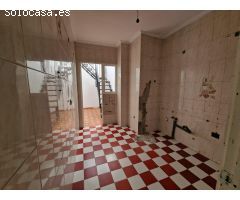 PISO EN EL CENTRO C/ CARAZA INMUEBLES WOW EN PERIODO DE PUJAS DESDE EL 29/03/2023 AL 12/04/2023 A LA
