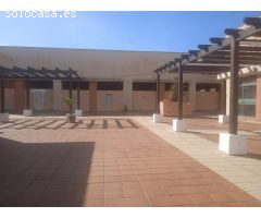 LOCAL COMERCIAL EN LA LOMA DEL PUERCO