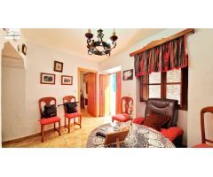 ¡Estupenda vivienda en Álora!