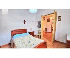 ¡Estupenda vivienda en Colmenar!