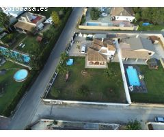 ESTUPENDO CHALET EN LA ZONA DE LA JARA
