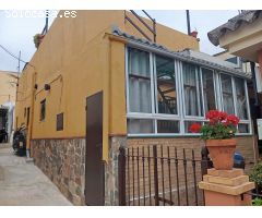 CASA INDEPENDIENTE A MINUTOS DE LA CALLE BARRAMEDA