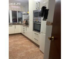 ESTUPENDO PISO CON PATIOS ENTRE EL CENTRO Y  LA PLAYA