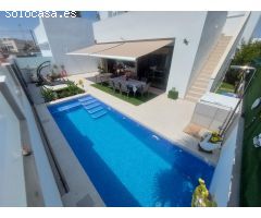villa de lujo semi nueva en santiago de la ribera