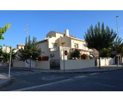 DUPLEX EN ESQUINA CON SOLARIUM EN LA PLATA ALTA A TAN SOLO 3 CALLES DE LA PLAYA