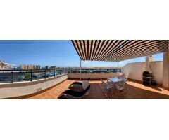 impresionante ático duplex con vistas al mar