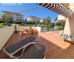 Fabulosa vivienda de tres dormitorios en planta baja junto a la playa