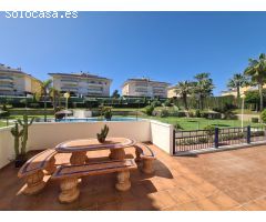 Fabulosa vivienda de tres dormitorios en planta baja junto a la playa