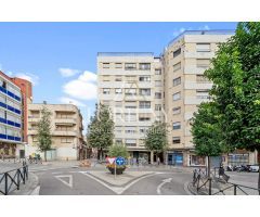 Piso en venta Calle Jurats 2, en Reus.
