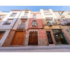 Casa en venta Carrer dAvall en Montbrió del Camp