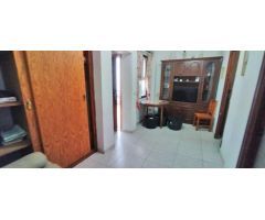 Casa en Estepona Centro con Dos Viviendas y Parcela Privada
