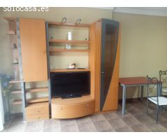 Adosada de 3 Dormitorios con Piscina en Urbanización Exclusiva