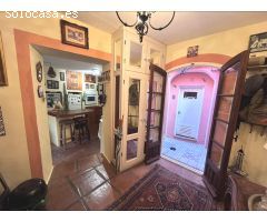 Casa de Pueblo en Estepona – 4 Dormitorios a Solo 5 Minutos de la Playa.