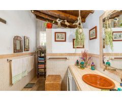Villa Independiente con Piscina, Estepona.