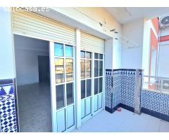 ¡No dejes pasar esta oportunidad! Piso de 3 dormitorios con terraza y lavadero.