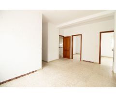 ???? ¡Oportunidad única en Rota! Piso en subasta sin gastos de inmobiliaria !